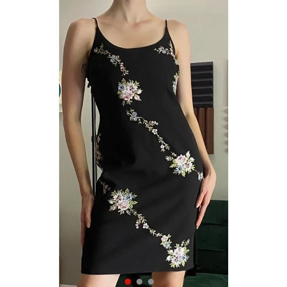 BRAND NEW DRESSBARN SPAGHETTI STRAP FLORAL DESIGN MINI DRESS